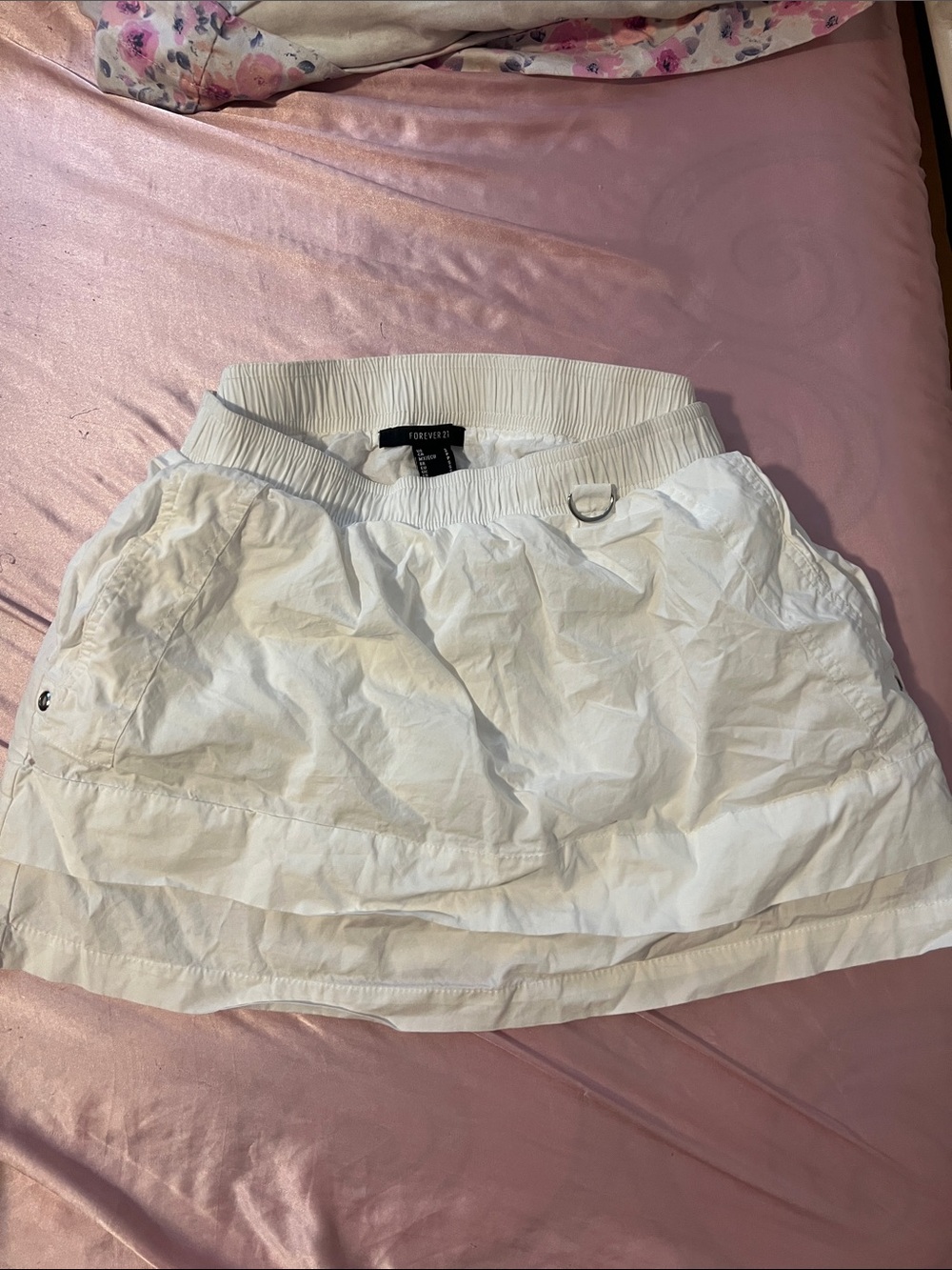 Forever 21 White Elastic Waist Mini Cargo Skirt with D-Ring
